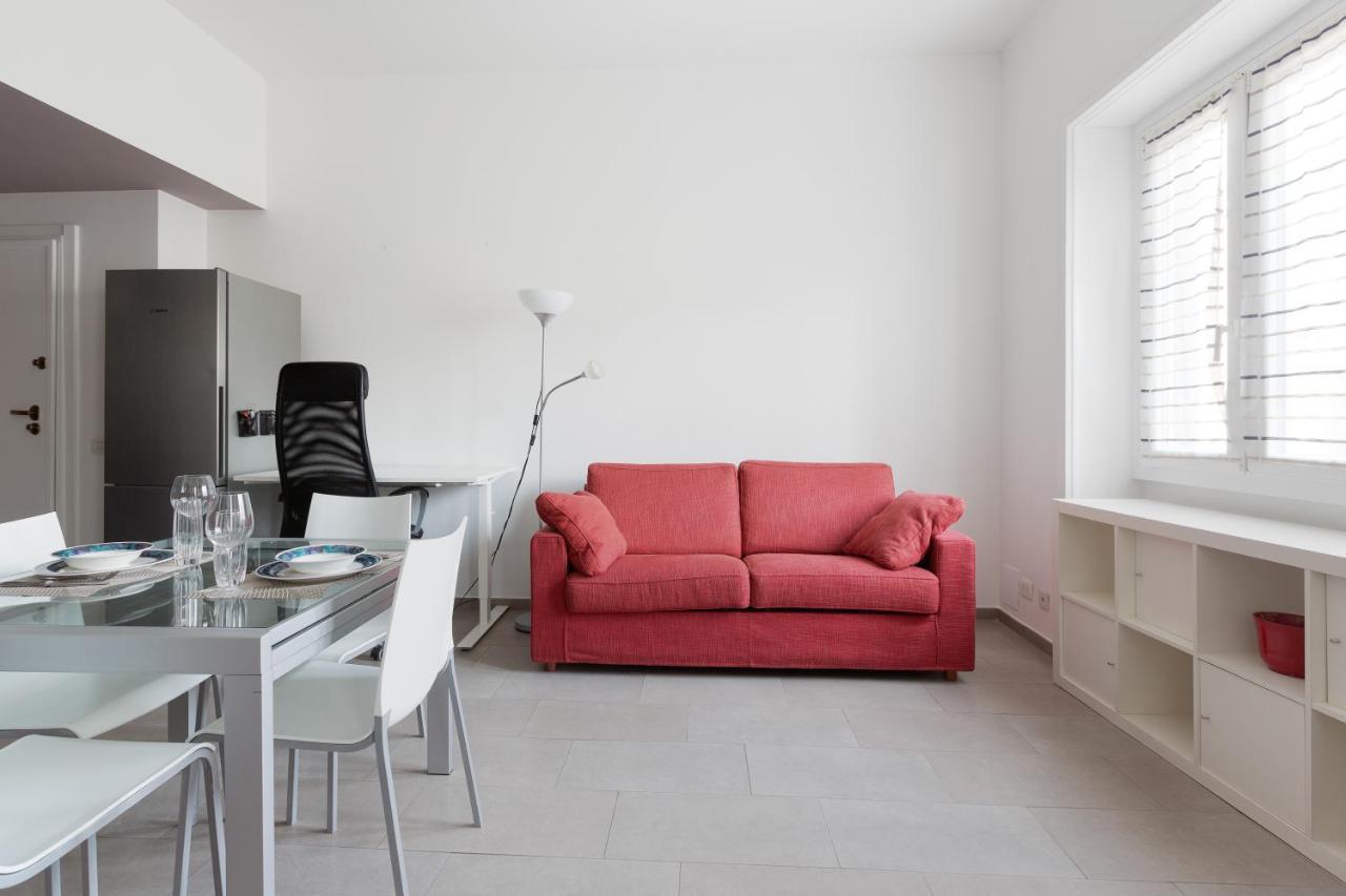 Cozy Apt With Balcony - Mm2 Sant'Agostino Apartman Milánó Kültér fotó