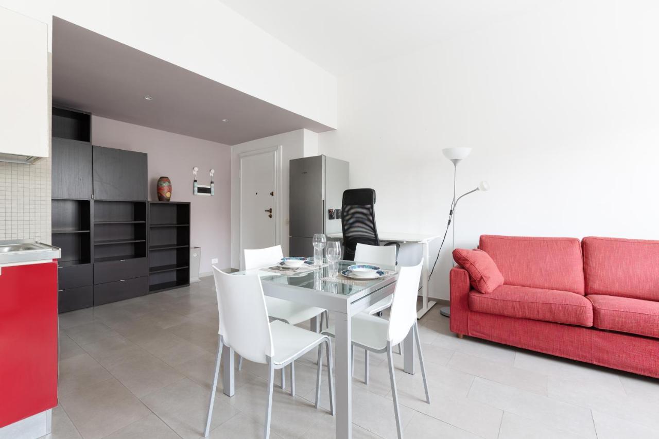 Cozy Apt With Balcony - Mm2 Sant'Agostino Apartman Milánó Kültér fotó