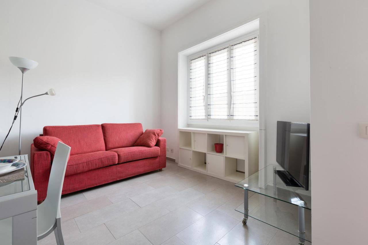 Cozy Apt With Balcony - Mm2 Sant'Agostino Apartman Milánó Kültér fotó